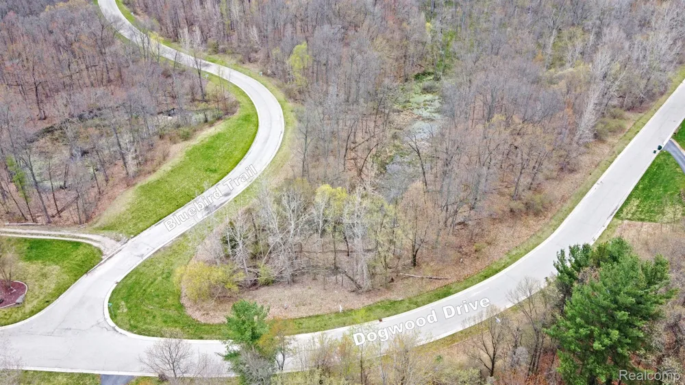 206 ASTOR KNOLLS DRIVE Groveland Township, MI 48462