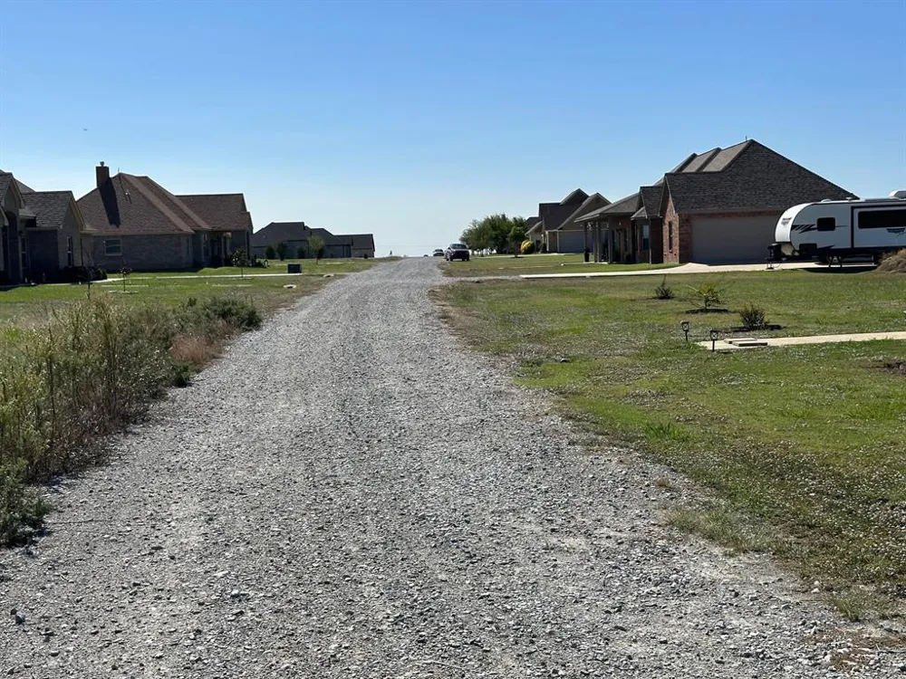 Riverbend Avenue Colbert, OK 74733