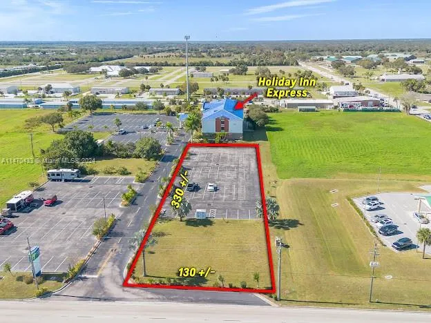201 S. PARROTT Okeechobee, FL 34974