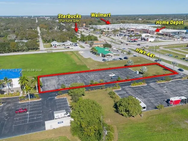 201 S. PARROTT Okeechobee, FL 34974