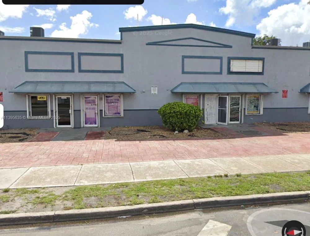 670 NW 112th St Miami, FL 33168