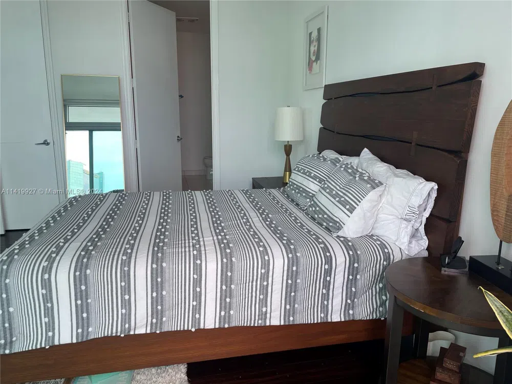 55 SE 6th St #Ph4307 Miami, FL 33131