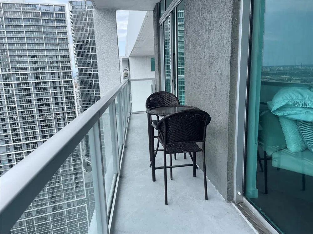 55 SE 6th St #Ph4307 Miami, FL 33131