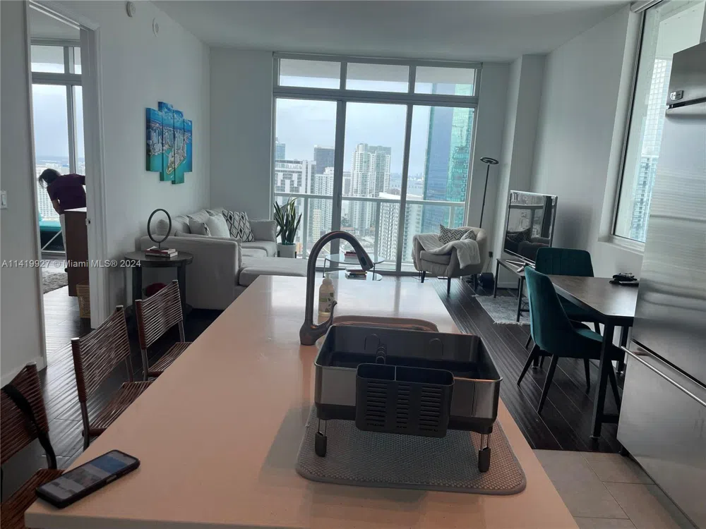 55 SE 6th St #Ph4307 Miami, FL 33131
