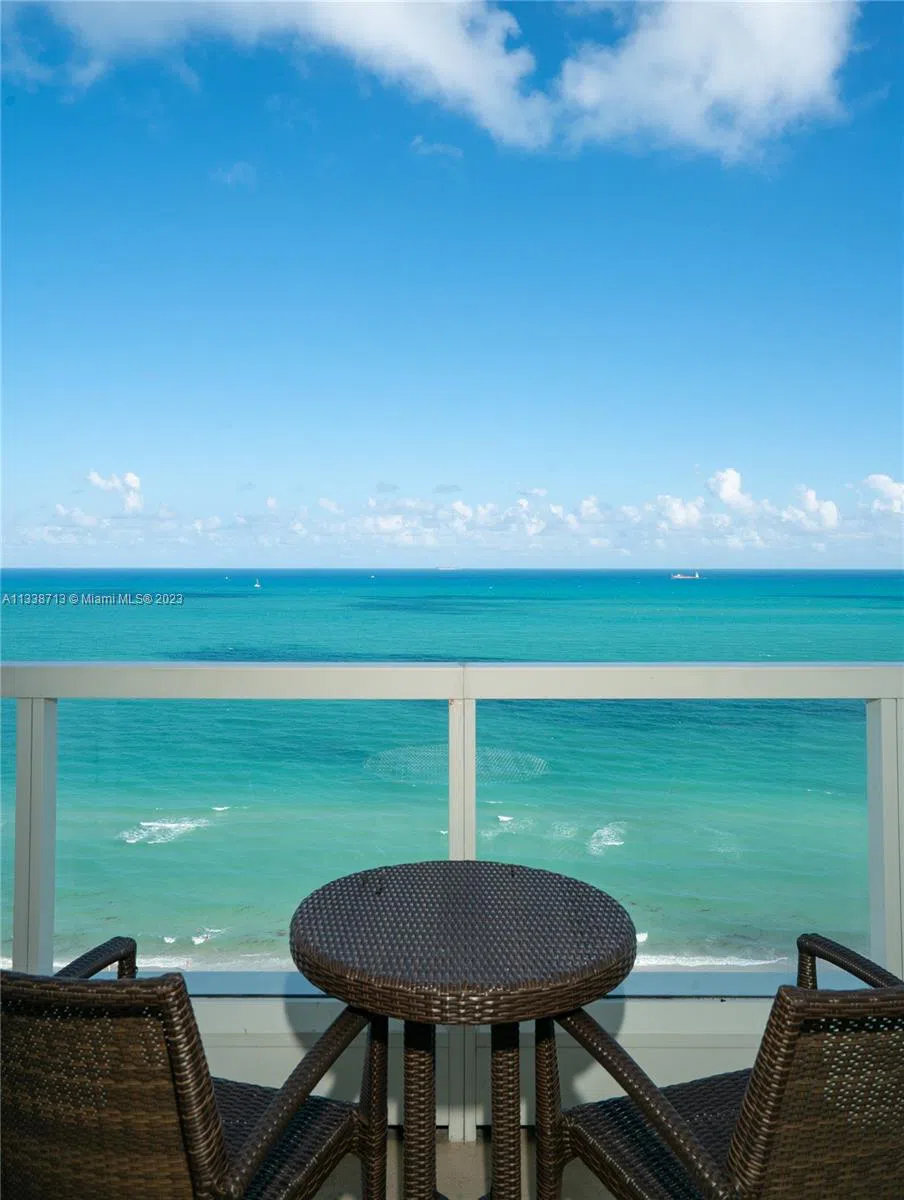 4391 Collins Ave #1911/1909/1910/1912 Miami Beach, FL 33140