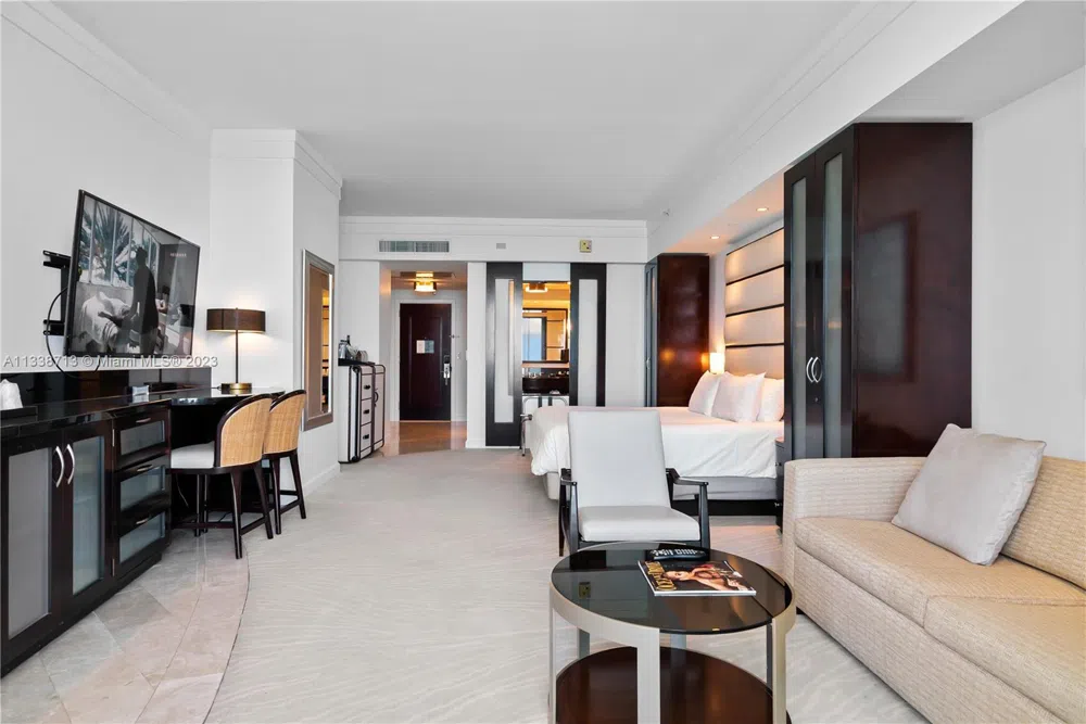 4391 Collins Ave #1911/1909/1910/1912 Miami Beach, FL 33140