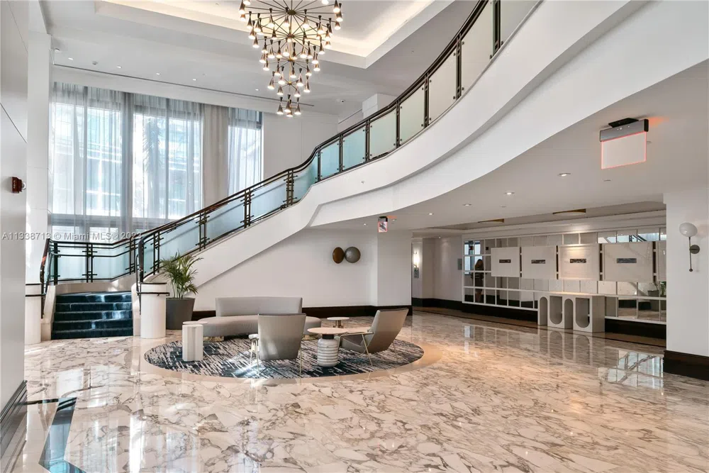 4391 Collins Ave #1911/1909/1910/1912 Miami Beach, FL 33140