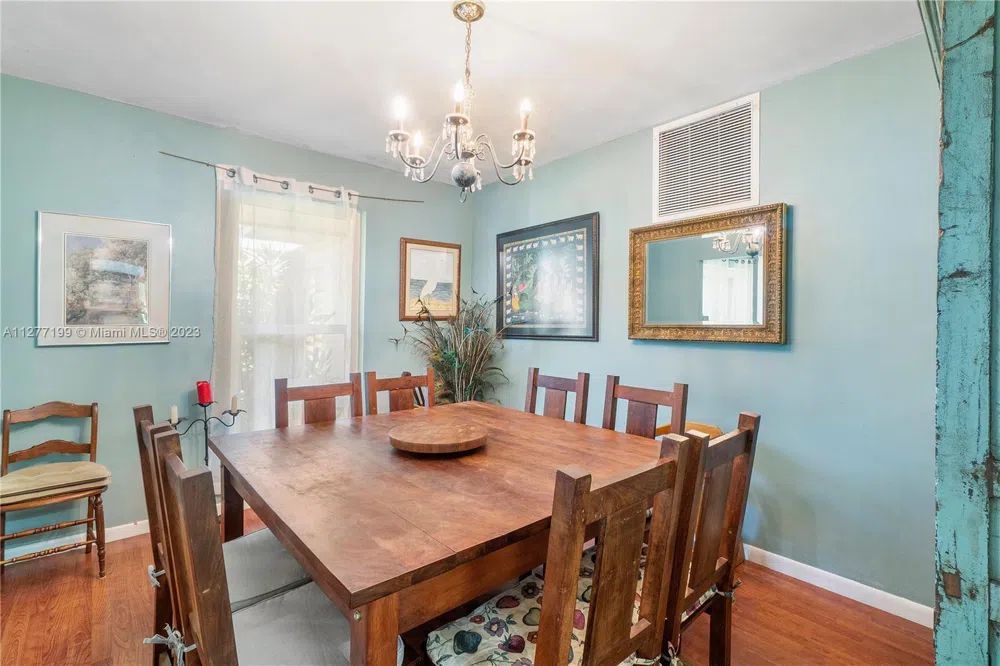 25950 SW 187 AVE Homestead, FL 33031