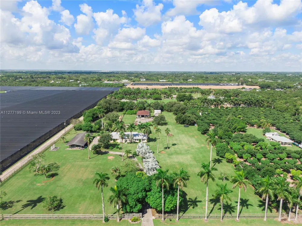 25950 SW 187 AVE Homestead, FL 33031