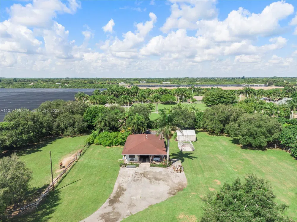 25950 SW 187 AVE Homestead, FL 33031