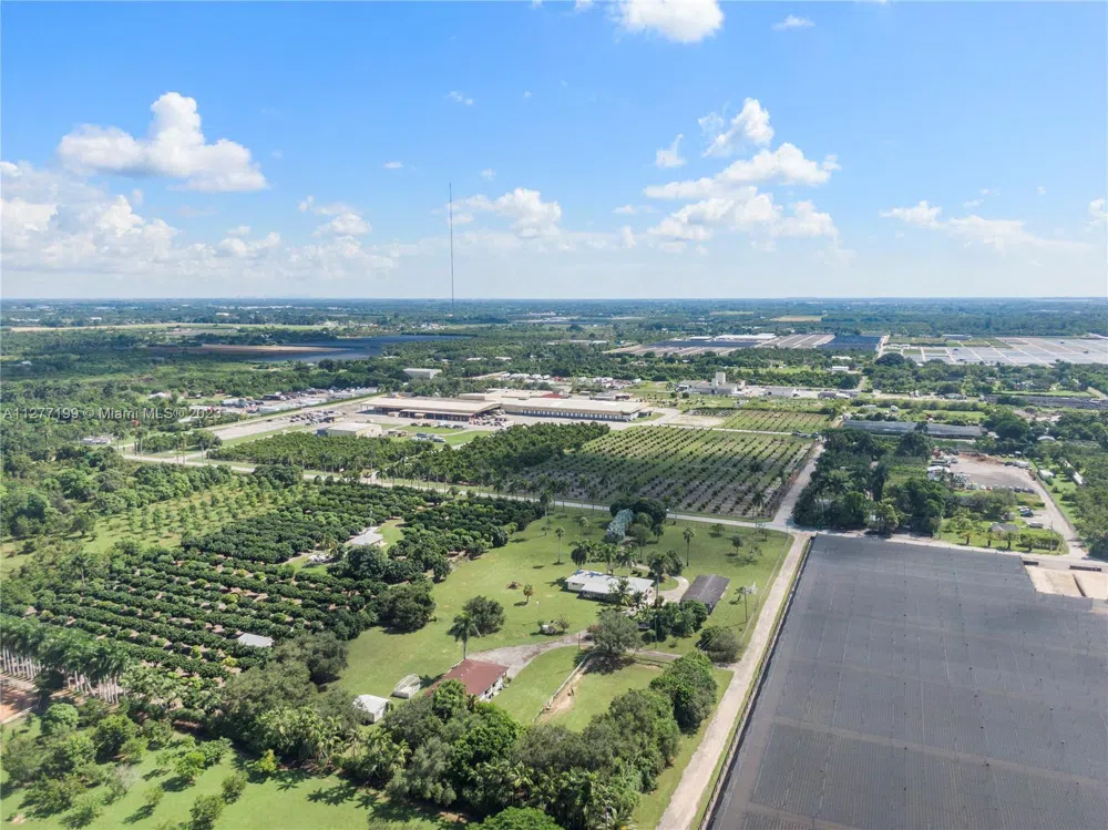 25950 SW 187 AVE Homestead, FL 33031