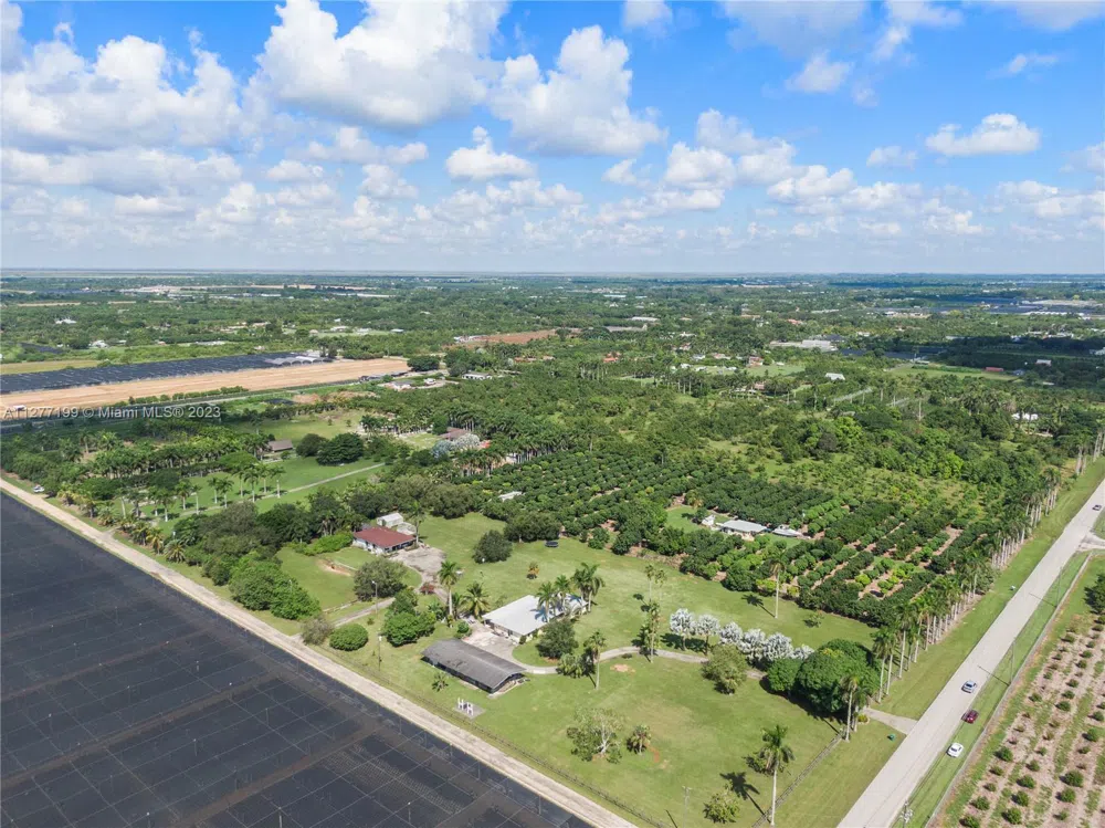 25950 SW 187 AVE Homestead, FL 33031