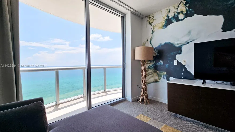 17315 E Collins Ave #1102 Sunny Isles Beach, FL 33160