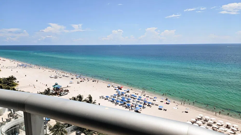 17315 E Collins Ave #1102 Sunny Isles Beach, FL 33160