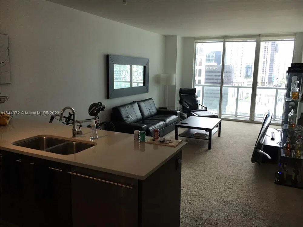 55 SE 6 ST #2006 Miami, FL 33131