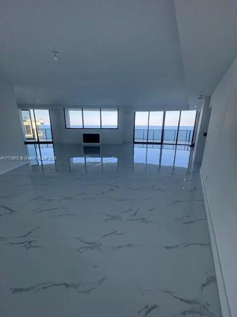 18555 Collins Ave #2905 Sunny Isles Beach, FL 33160