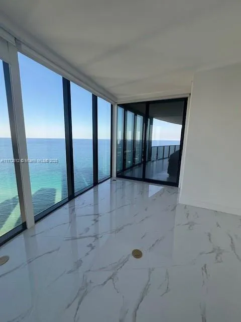 18555 Collins Ave #2905 Sunny Isles Beach, FL 33160