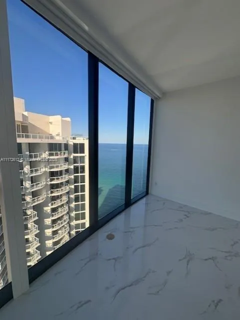 18555 Collins Ave #2905 Sunny Isles Beach, FL 33160
