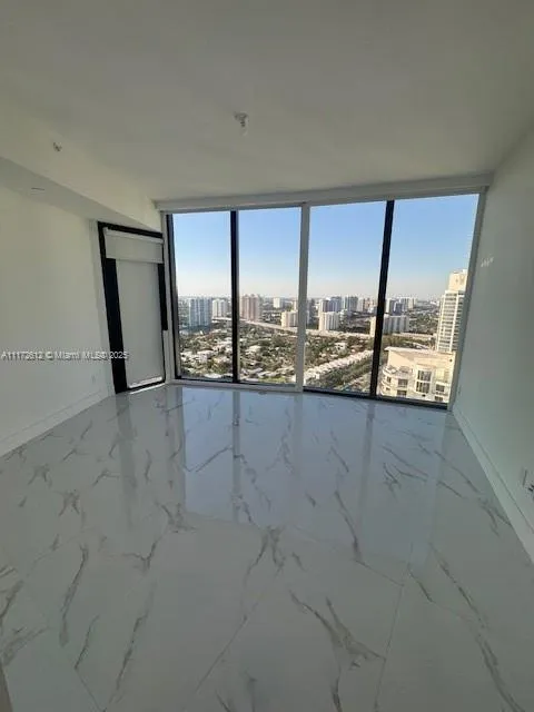 18555 Collins Ave #2905 Sunny Isles Beach, FL 33160