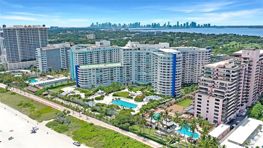 5151 Collins Ave #1523 Miami Beach, FL 33140