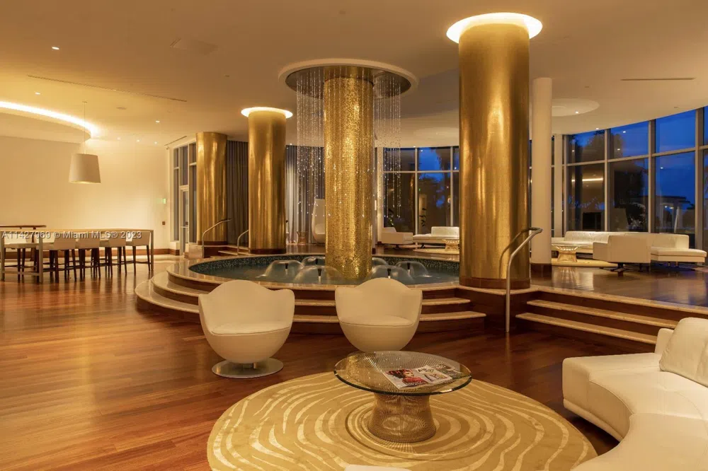 5151 Collins Ave #1523 Miami Beach, FL 33140