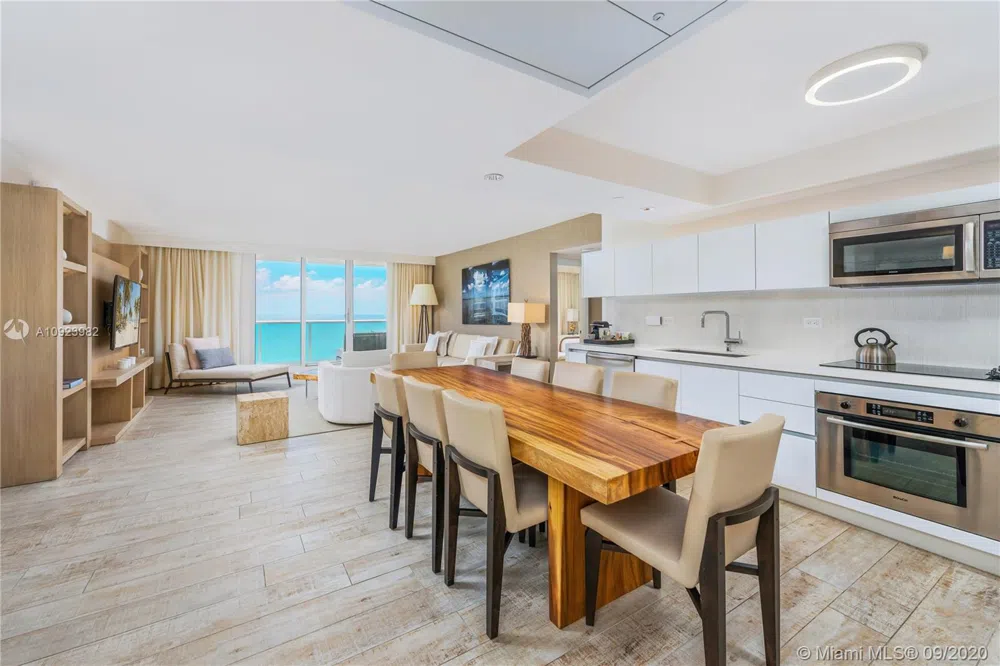 102 24th St #1544 Miami Beach, FL 33139