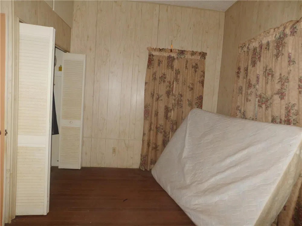 712 E 2nd Street Alice, TX 78332