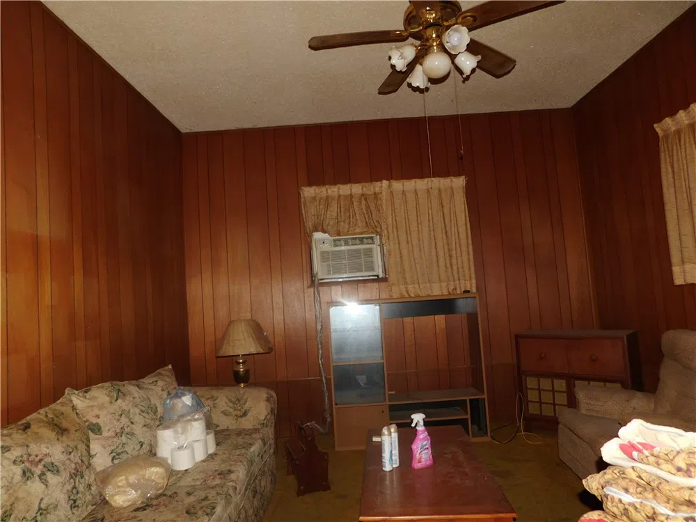 712 E 2nd Street Alice, TX 78332