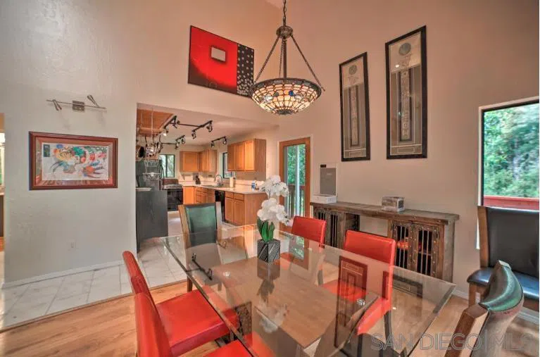 16885 Laurel Road Los Gatos, CA 95033