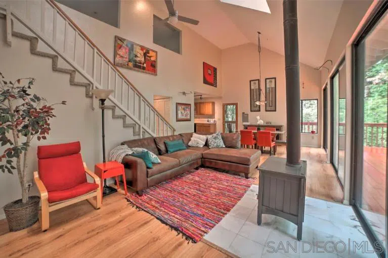 16885 Laurel Road Los Gatos, CA 95033