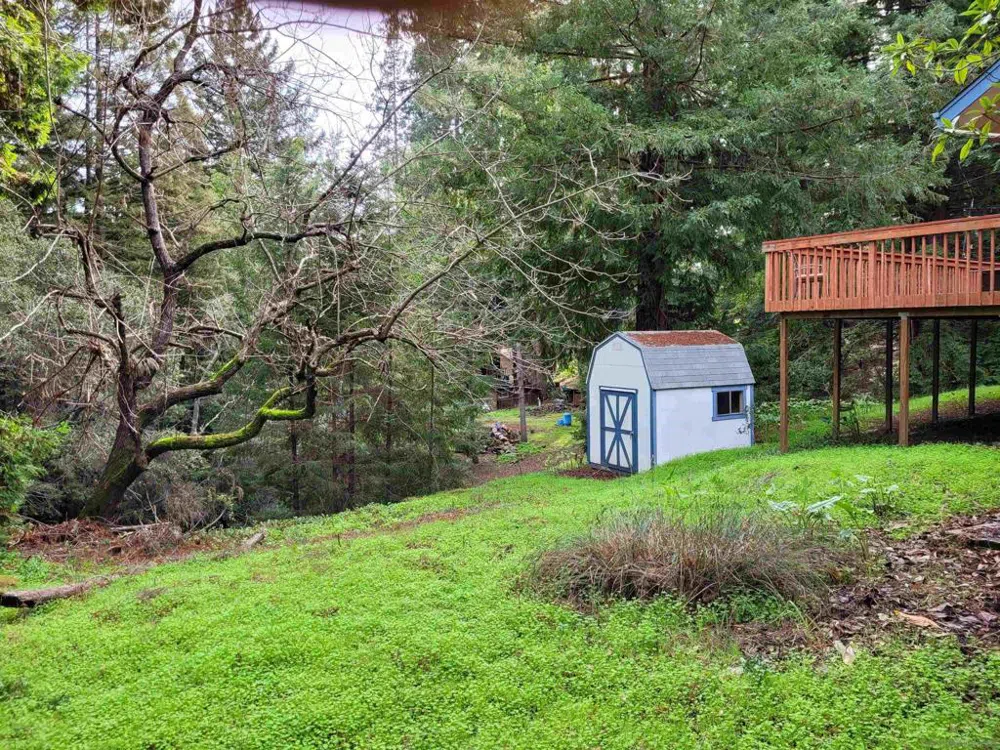 16885 Laurel Road Los Gatos, CA 95033