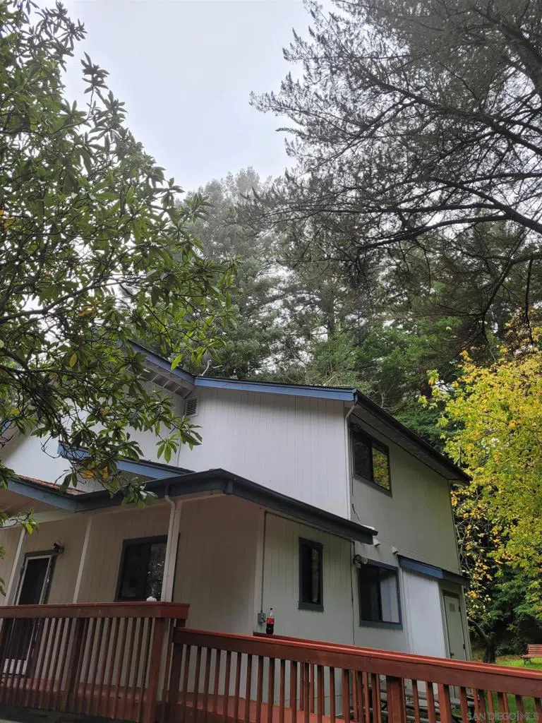 16885 Laurel Road Los Gatos, CA 95033