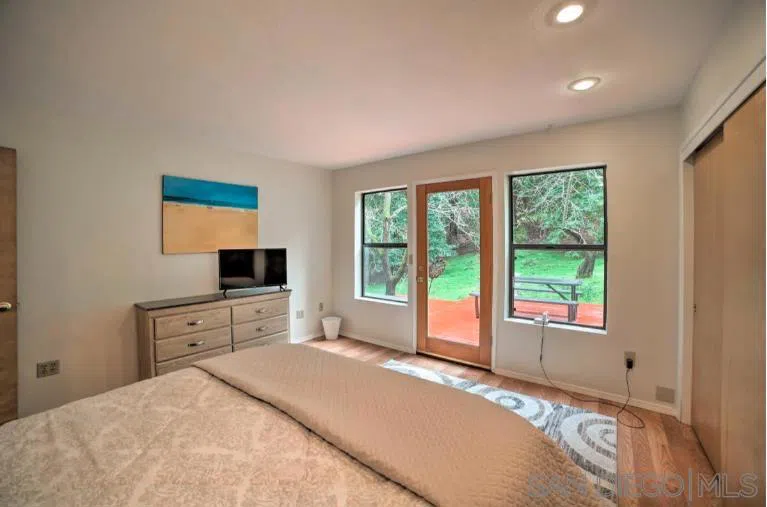 16885 Laurel Road Los Gatos, CA 95033