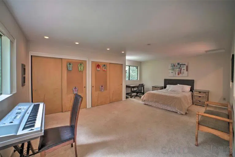 16885 Laurel Road Los Gatos, CA 95033