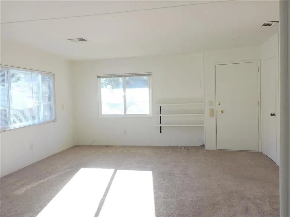 8975 Lawrence Welk Dr. #35 Escondido, CA 92026