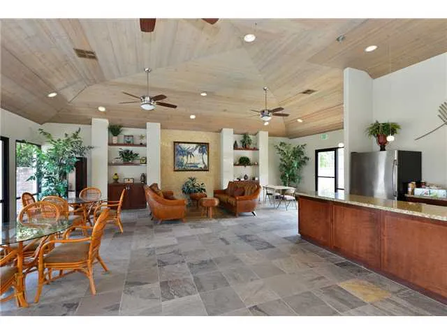 8263 Camino Del Oro #174 La Jolla, CA 92037