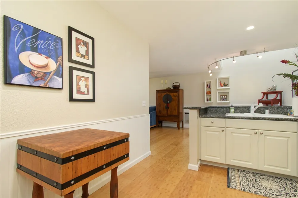 453 S Sierra Ave #169 Solana Beach, CA 92075