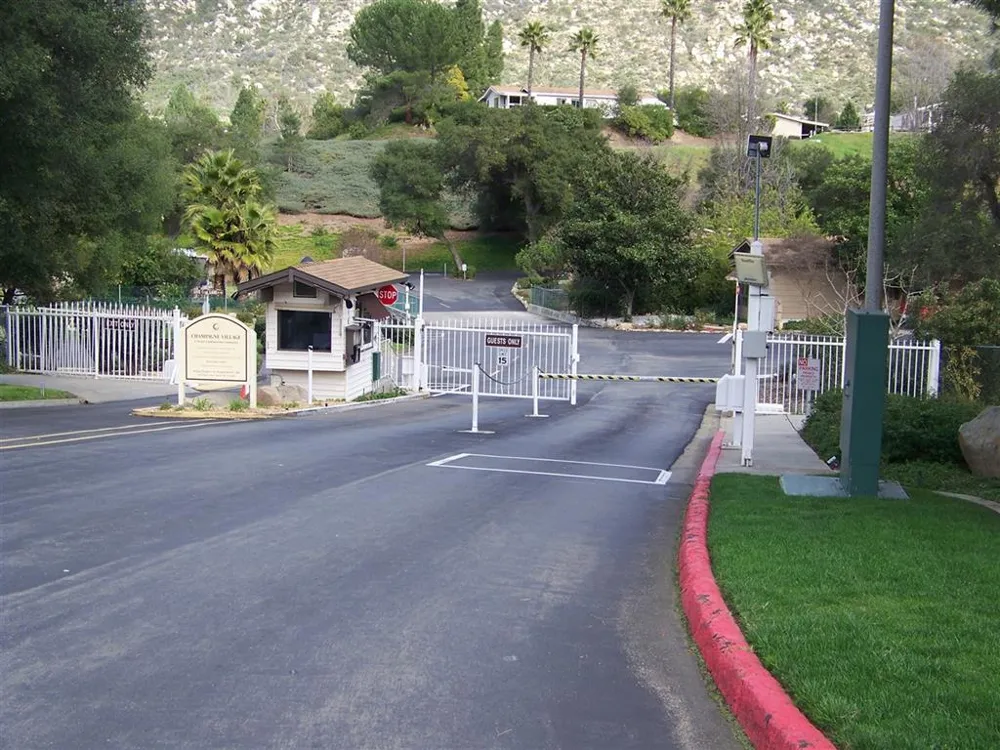 8975 Lawrence Welk  Dr #124 Escondido, CA 92026