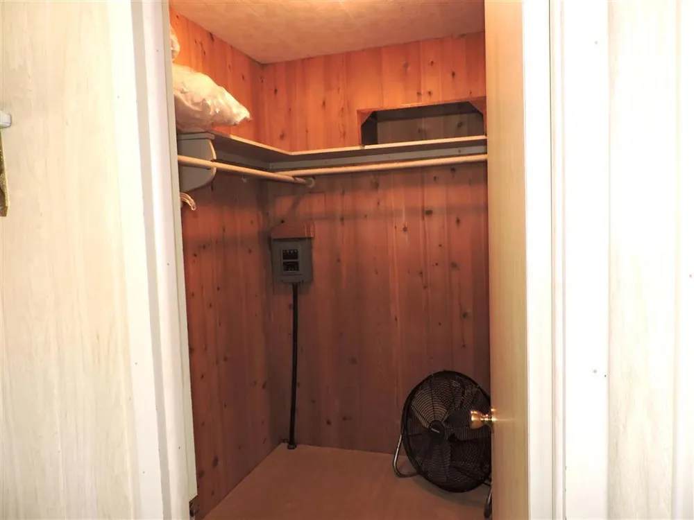 8975 Lawrence Welk  Dr #124 Escondido, CA 92026