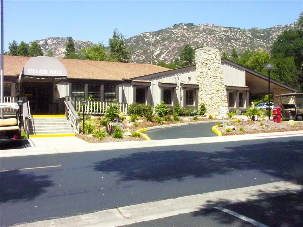 8975 Lawrence Welk  Dr #124 Escondido, CA 92026