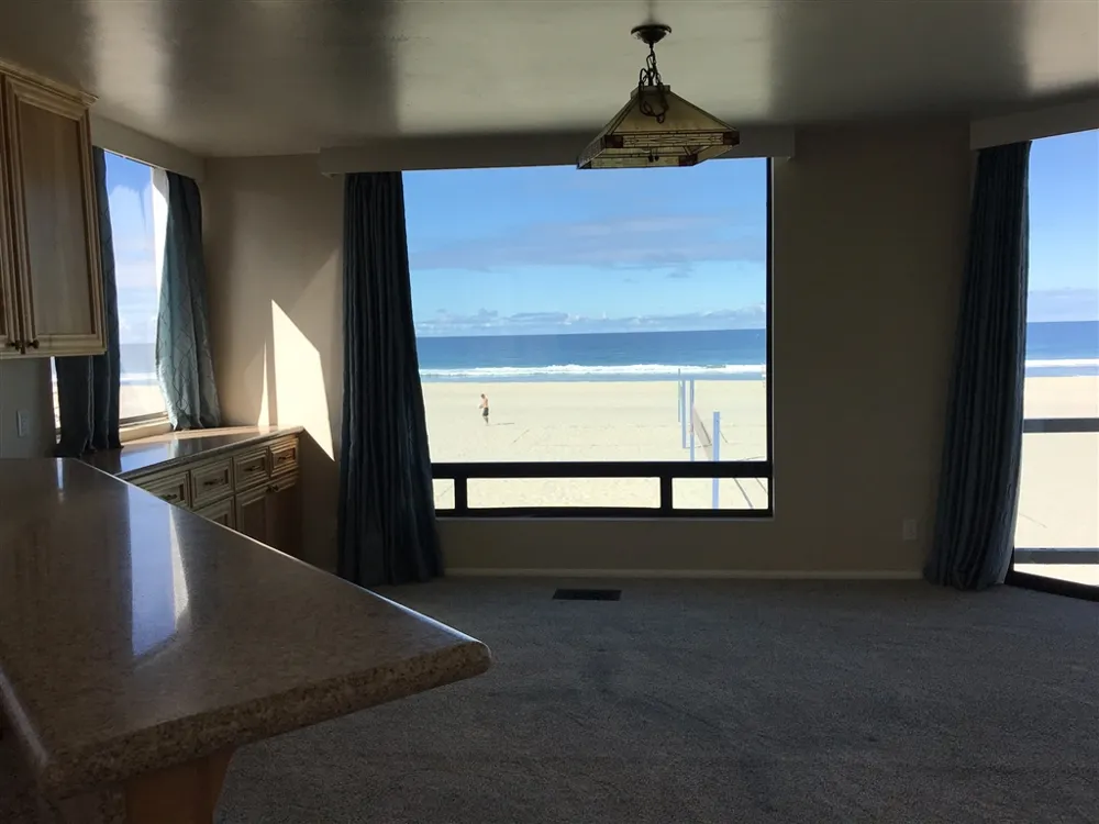 2847 Ocean Front Walk San Diego, CA 92109