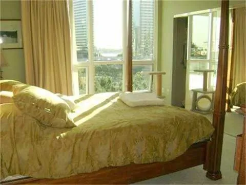 510 1st Ave. #703 San Diego, CA 92101