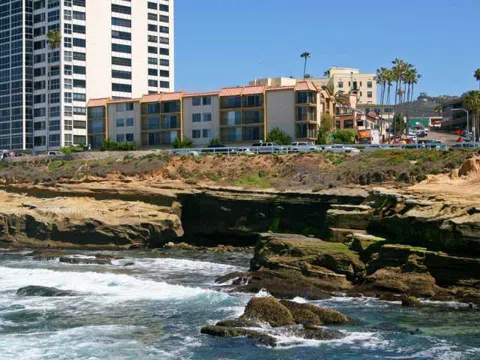 909 Coast Boulevard #2