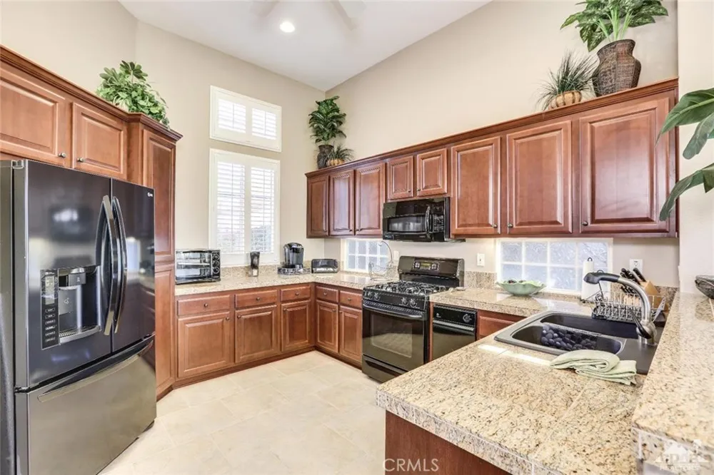 29593 Sandy Court Cathedral City, CA 92234