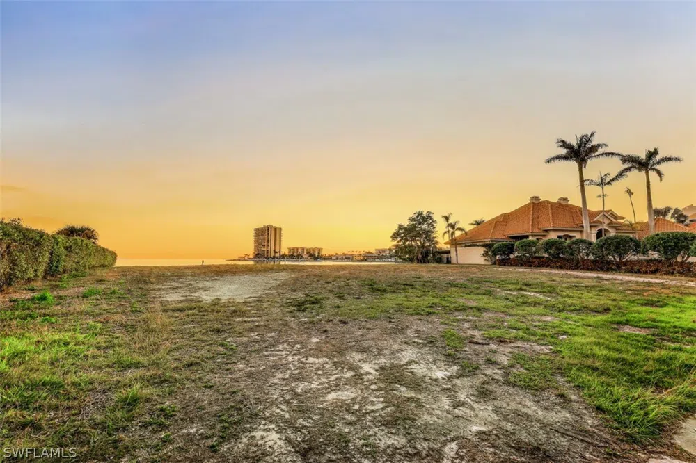 Caxambas Court Marco Island, FL 34145