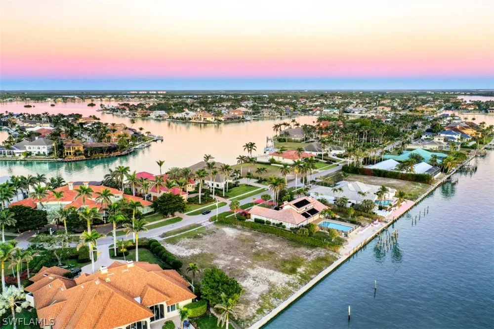 Caxambas Court Marco Island, FL 34145