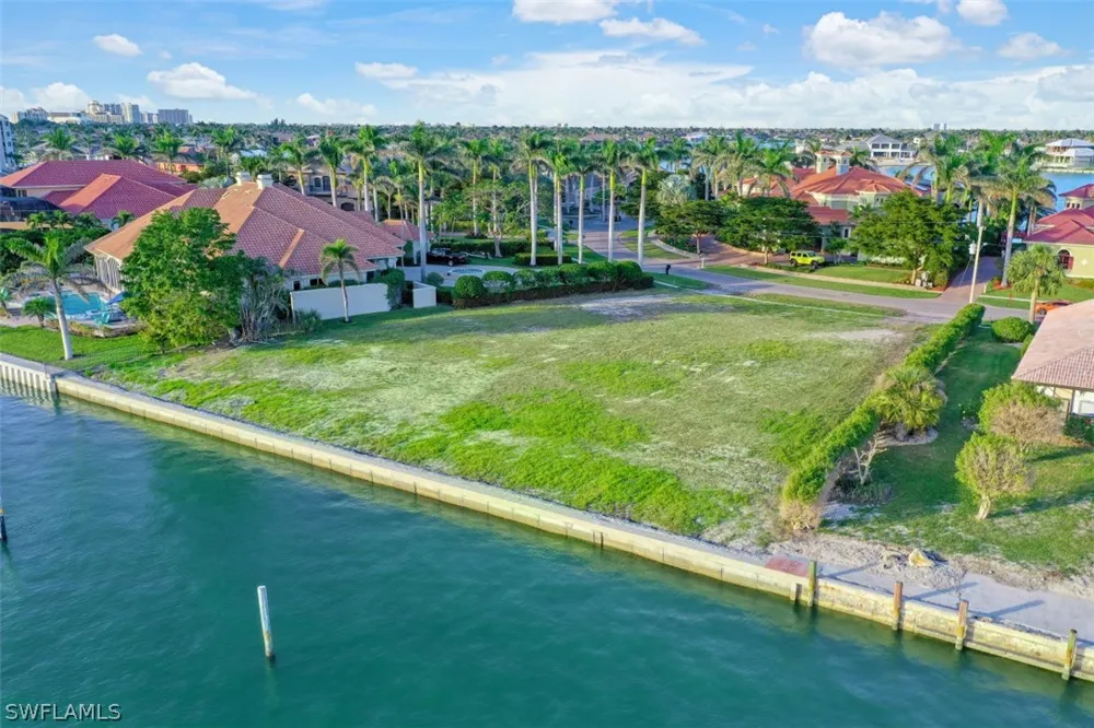 Caxambas Court Marco Island, FL 34145