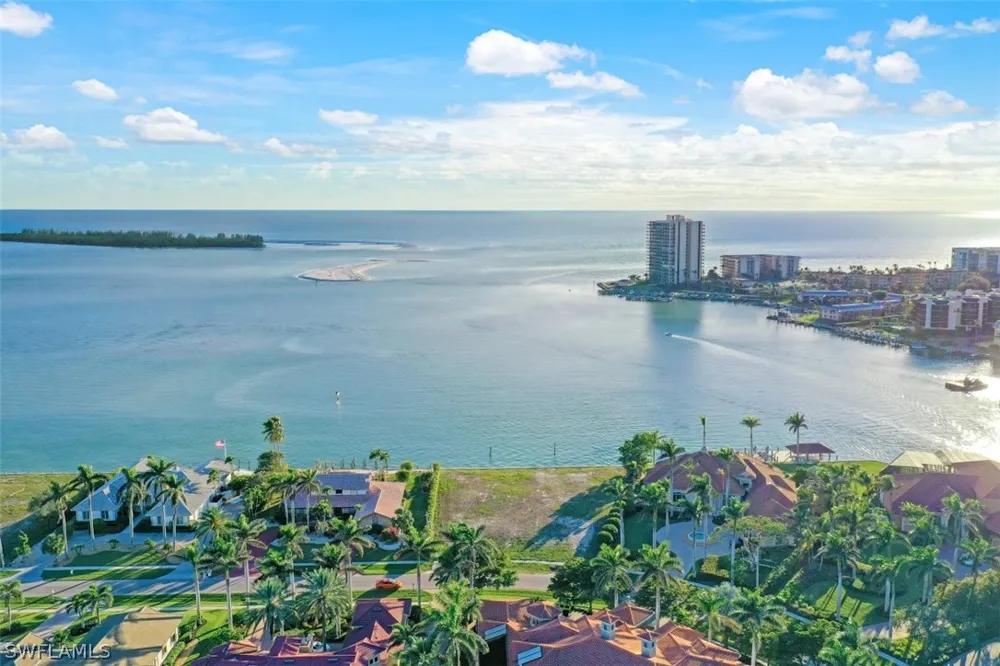 Caxambas Court Marco Island, FL 34145