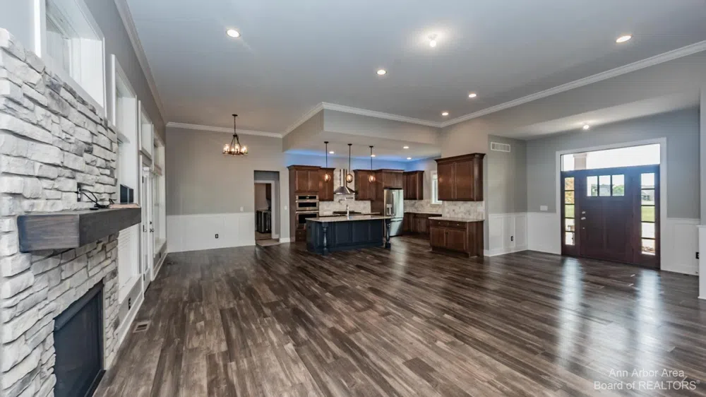 4262 Duck Dr. Ann Arbor, MI 48103
