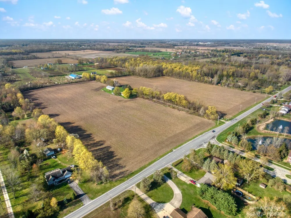 9624 Martz Road Ypsilanti, MI 48197
